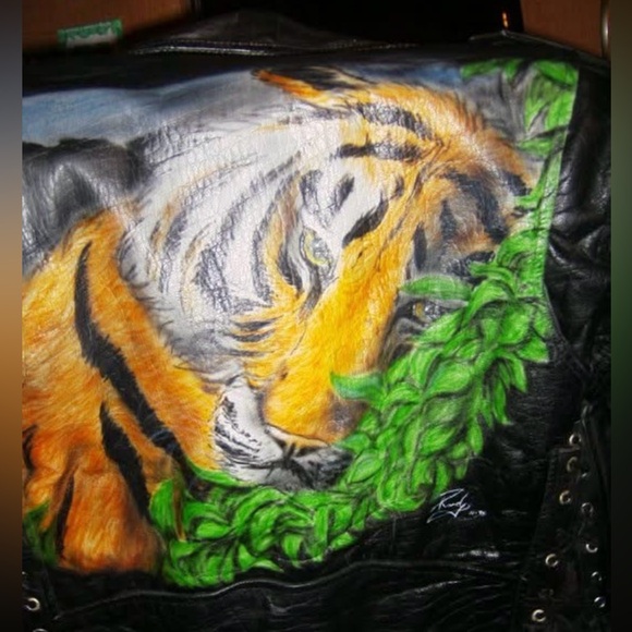 Grateful for everyone - Picture 3 of 3